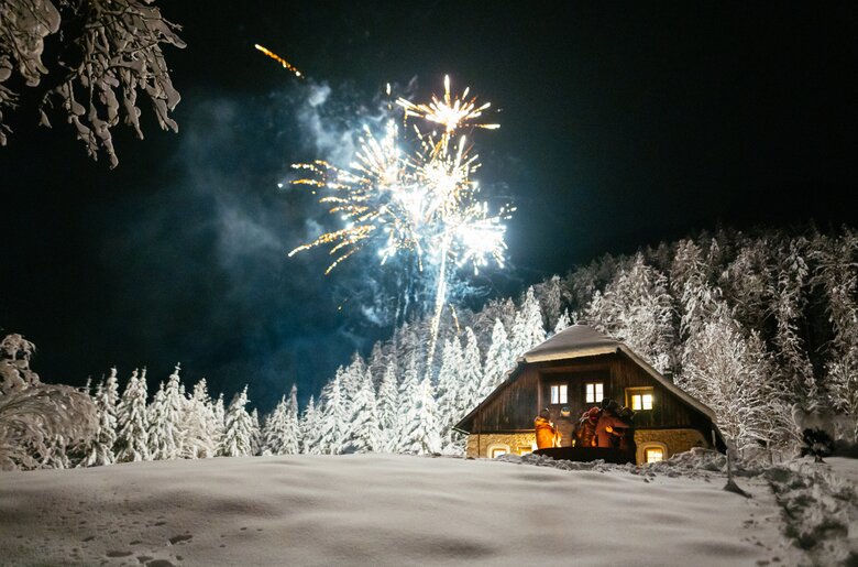 Feuerwerk vor der Obiralmhütte zur Silvester | © Urlaub am Bauernhof / Daniel Gollner