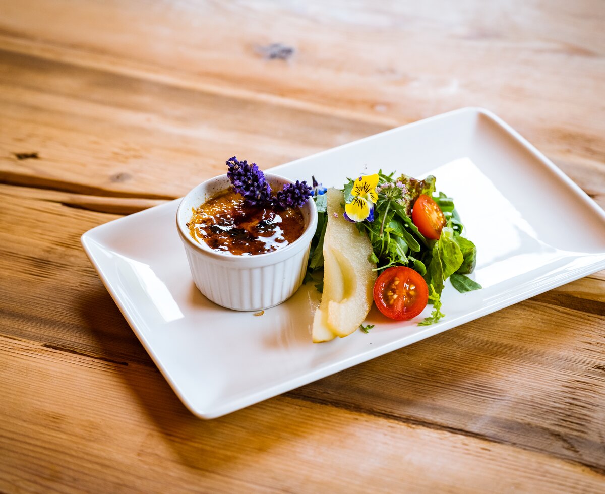 Salat mit Birnen | © Urlaub am Bauernhof Kärnten/ Michael Stabentheiner Salat mit Birnen | © Urlaub am Bauernhof Kärnten/ Michael Stabentheiner