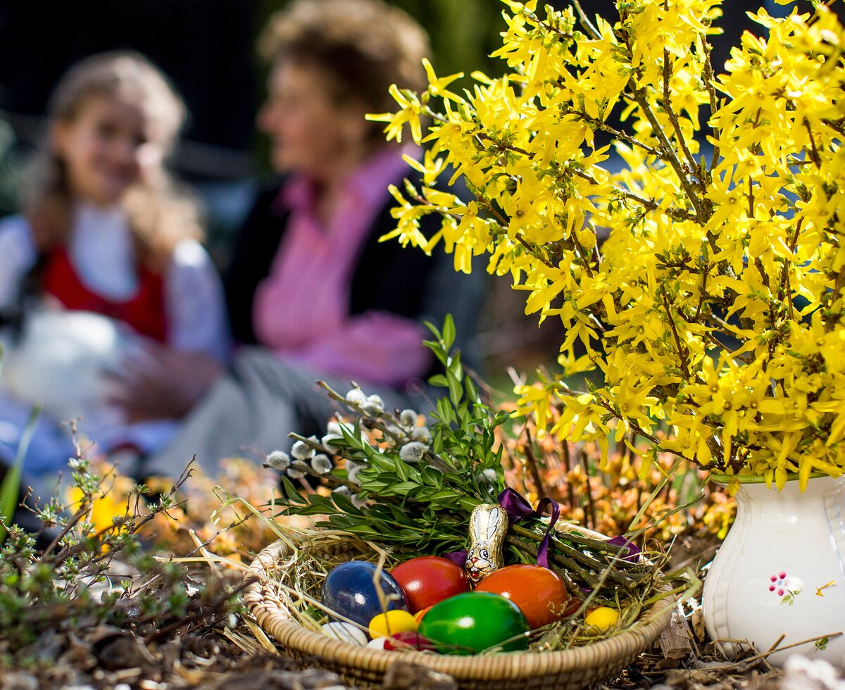 Osternest mit Blumen | © Urlaub am Bauernhof Kärnten / Tomm Lamm