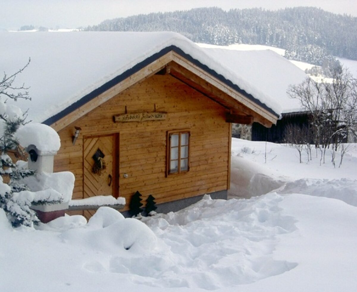Saunahütte im Winter am Verwöhnbauernhof im Mühlviertel in Hirschbach/Mühlkreis | © Urlaub am Bauernhof Oberösterreich / Stefan Wagner