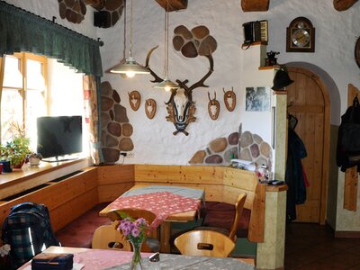 Traditionelle Stube in der Jausenstation Singerskogel | © Urlaub am Bauernhof Oberösterreich / Harald Puchegger