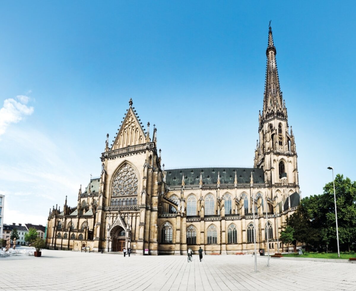 Mariendom Linz | © Linz Tourismus / Kest 2Meta Provaznik Mariendom in Linz, Zentralraum | © Linz Tourismus / Kest 2Meta Provaznik