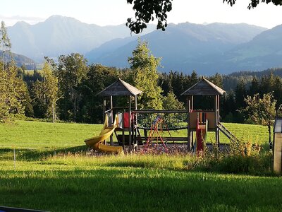 Kinderspielplatz in der Wiese | © Steinerhof Kinderspielplatz in der Wiese am Steinerhof | © Steinerhof