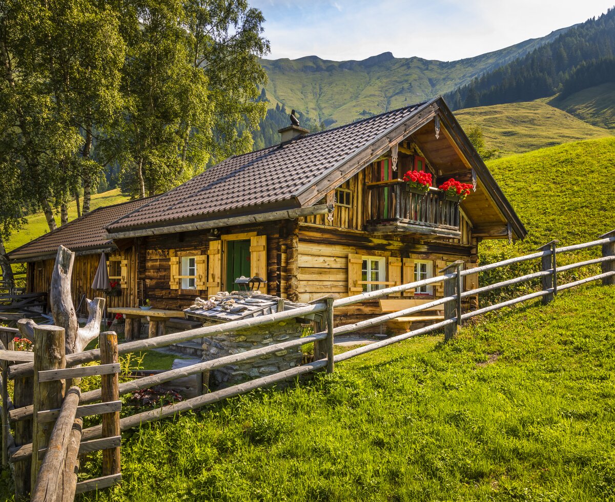 Lacknerhütte im Salzburger Lungau | © Urlaub am Bauernhof Salzburger Land / Bernd Suppan Lacknerhütte, Almhütte im Salzburger Lungau | © Urlaub am Bauernhof Salzburger Land / Bernd Suppan