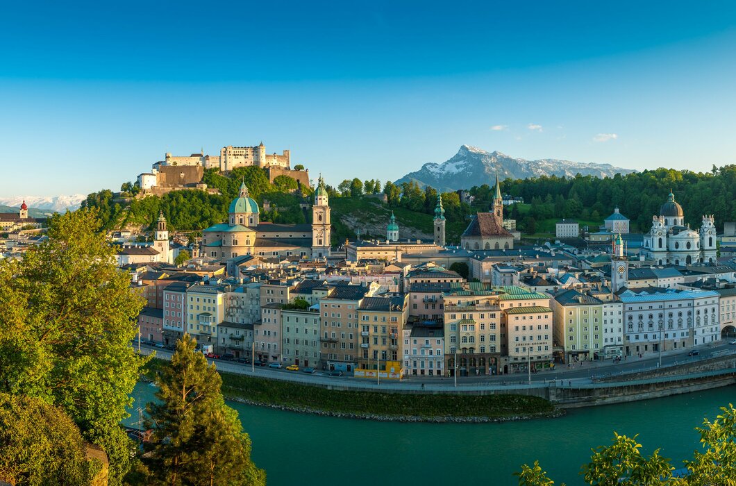 Blick auf die Stadt Salzburg im Sommer | © SalzburgerLand Tourismus / Günther Breitegger