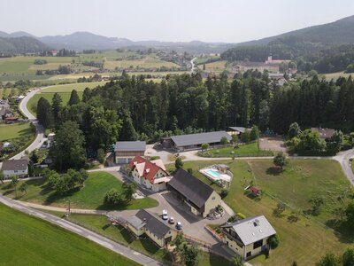 Luftaufnahme Bauernhof Kogler, Forstbauer, Steiermark | © Urlaub am Bauernhof Steiermark / Daniel Gollner