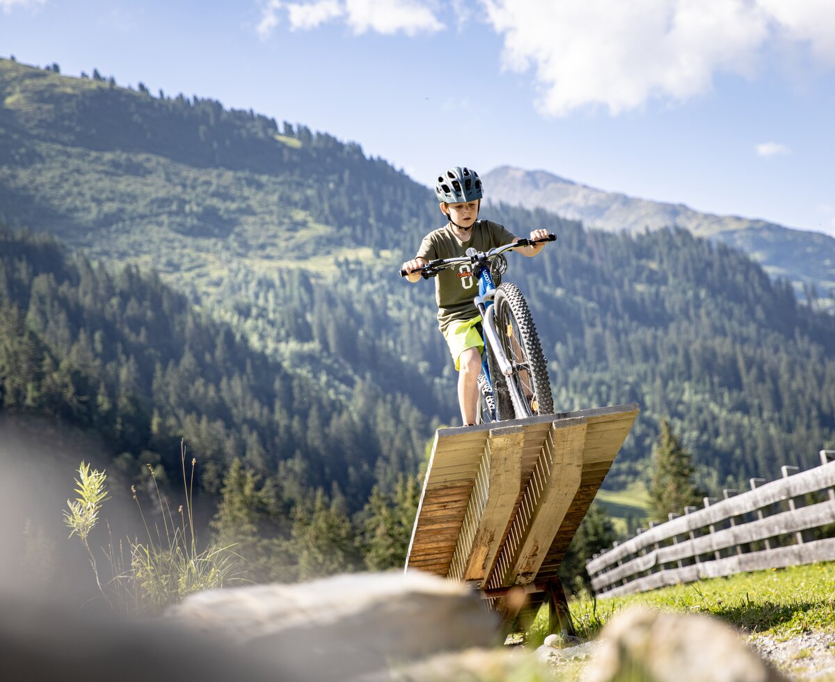 Biken Verwall Eldorado | © TVB St. Anton am Arlberg/Patrick Bätz