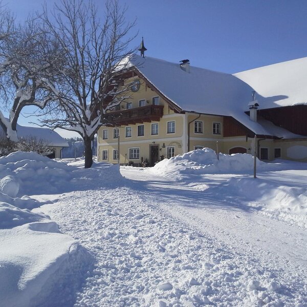 Hofansicht Winter