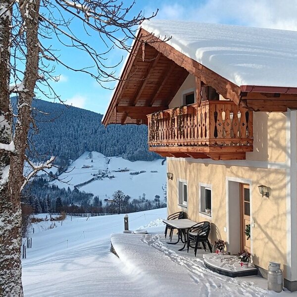 Ferienhaus im Pulverschnee.