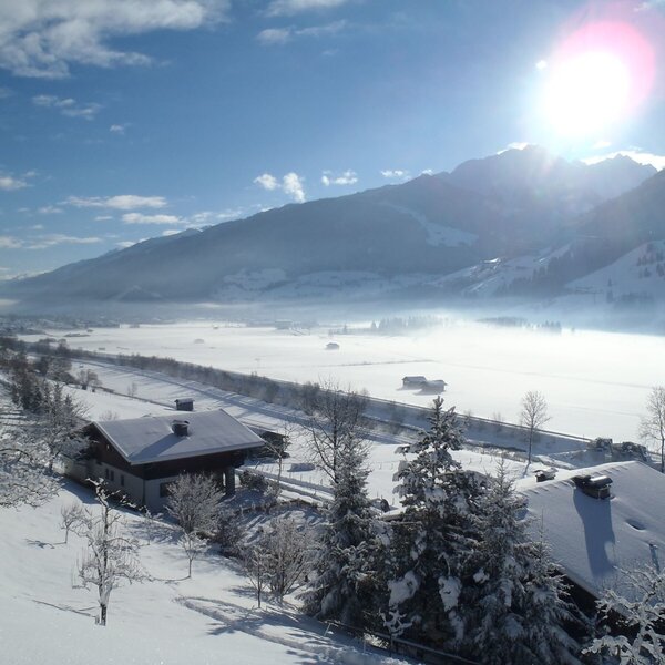 Blick in das verschneite Salzachtal