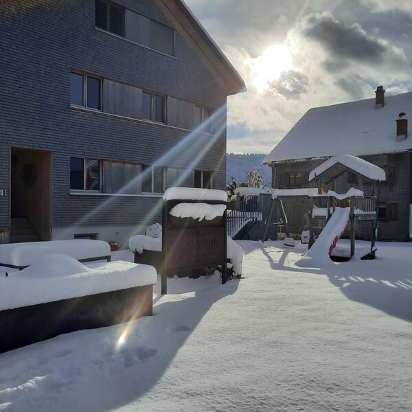 Schnee bei uns am Ferienhof Landerleben